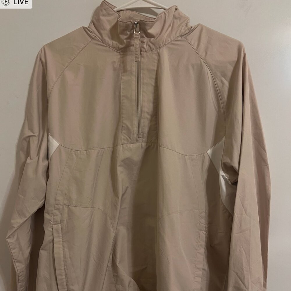 Women's Nike windbreaker
